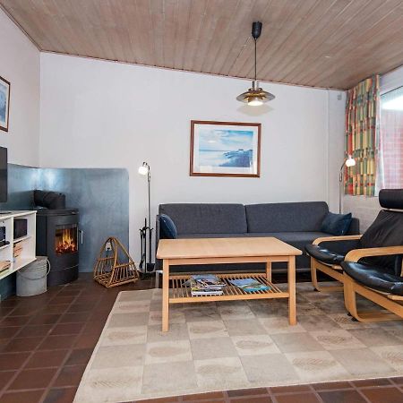 6 Person Holiday Home In Henne Henne Strand Eksteriør bilde